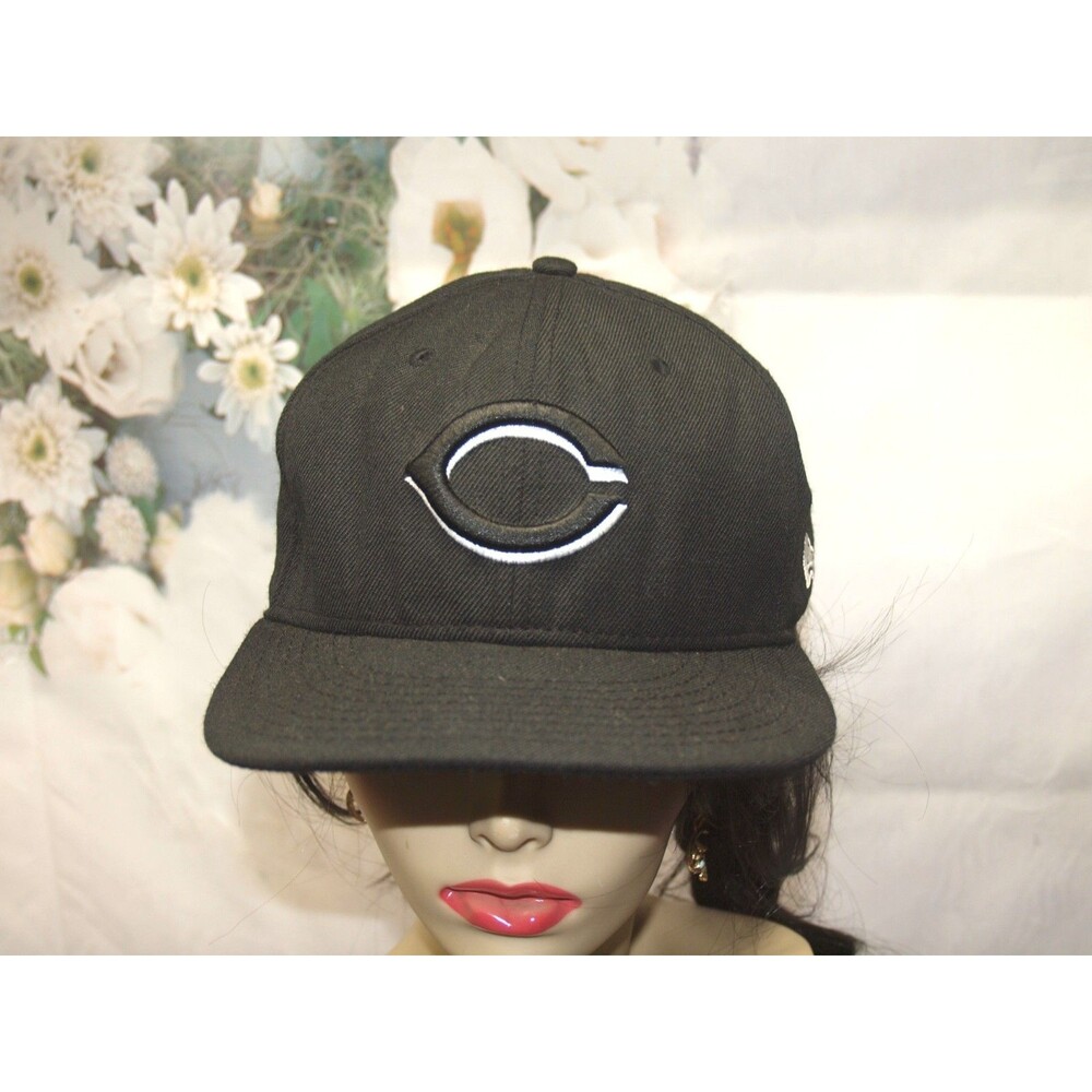 Cincinnati Reds Fitted hat Black logo with White outline 7 1/2 XL 100% Wool MLB